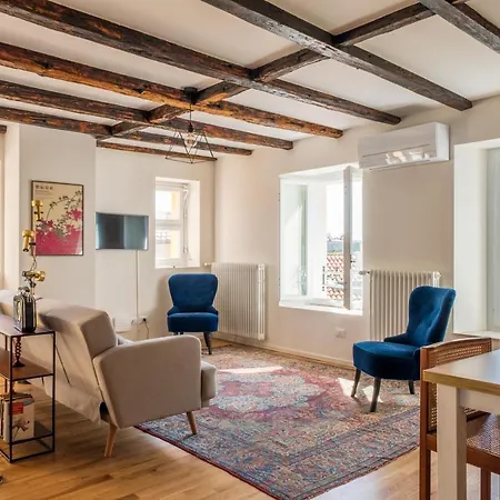 Ora Et Labora Apartment *