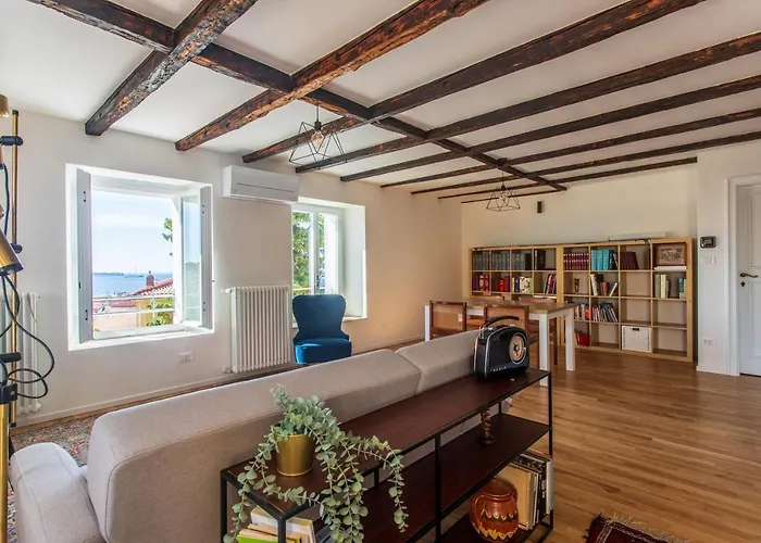 Ora Et Labora * Trieste