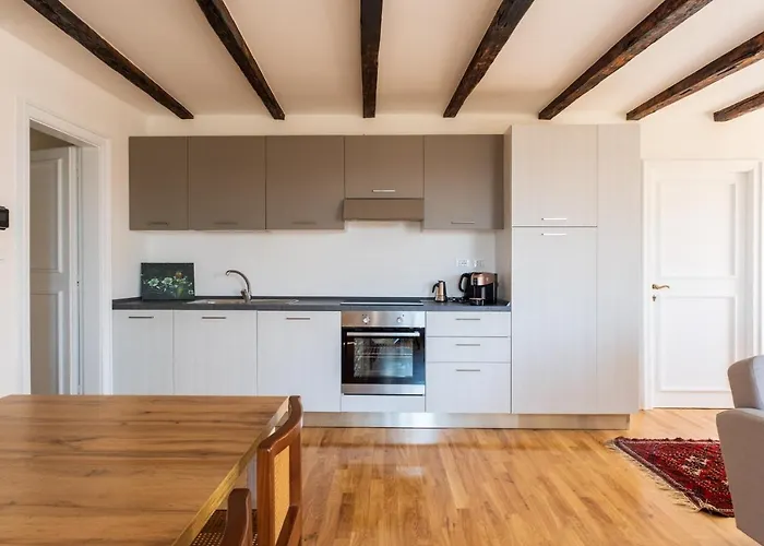 Apartment Ora Et Labora